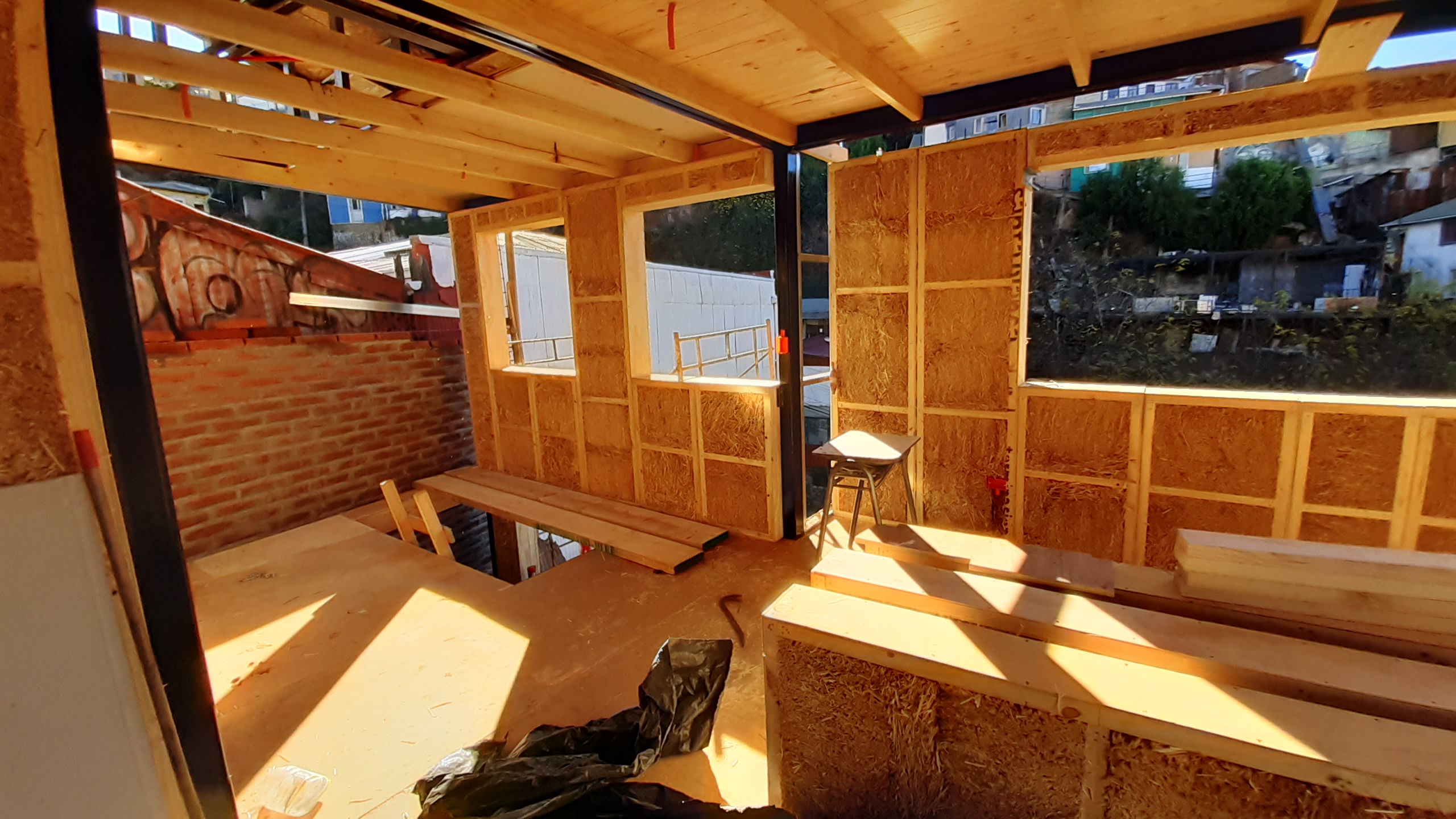 La Permacultura en Chile Sostenibilidad Construcción Natural con Fardos de Paja